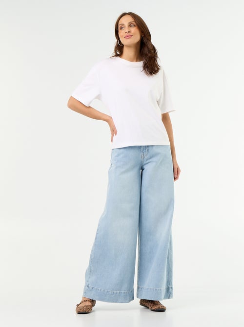 Vaquero wide leg con bolsillos recortados - Kiabi Vaquero wide leg con bolsillos recortados - Kiabi
