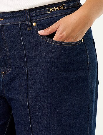 Vaquero wide leg con detalles dorados