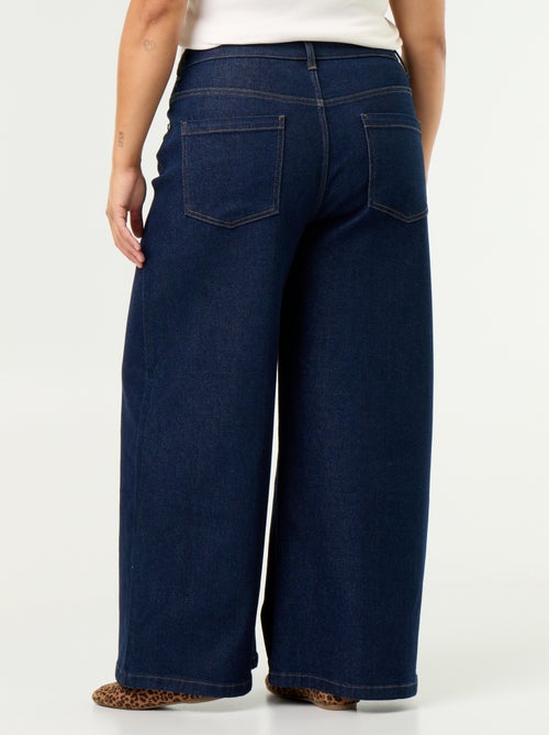 Vaquero wide leg con detalles dorados - Kiabi Vaquero wide leg con detalles dorados - Kiabi