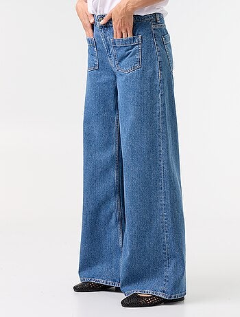 Vaquero wide leg / corte ancho con bolsillos de parche