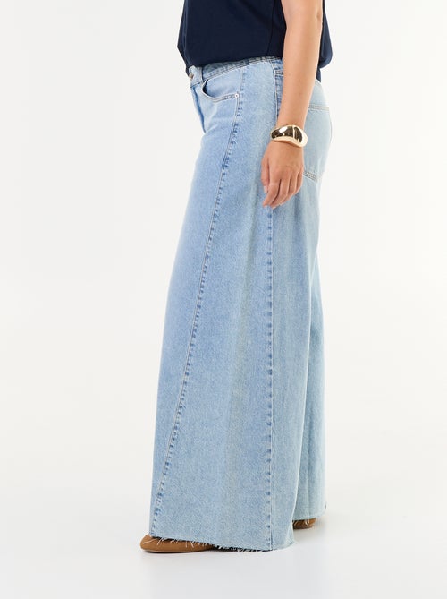 Vaquero wide leg y borde sin rematar - Kiabi