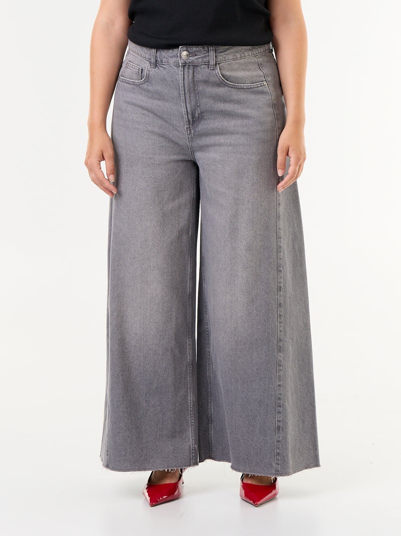 Vaquero wide leg y borde sin rematar Gris - Kiabi