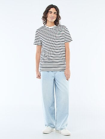 Vaqueros de corte ancho con cintura elástica