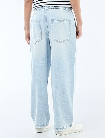 Vaqueros de corte ancho con cintura elástica