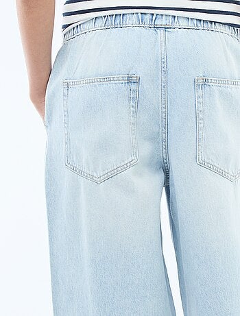 Vaqueros de corte ancho con cintura elástica