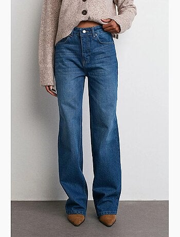 Vaqueros de denim acampanados de tiro medio dilvin