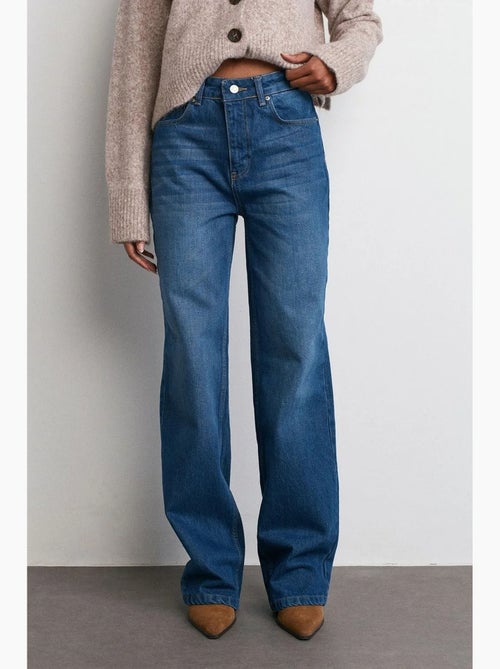 Vaqueros de denim acampanados de tiro medio dilvin - Kiabi Vaqueros de denim acampanados de tiro medio dilvin - Kiabi