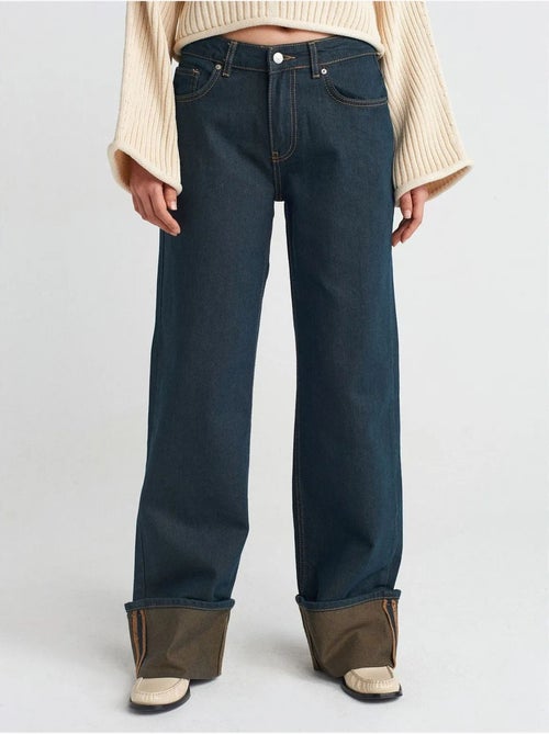 Vaqueros de denim de algodón de tiro medio y pernera ancha dilvin - Kiabi Vaqueros de denim de algodón de tiro medio y pernera ancha dilvin - Kiabi