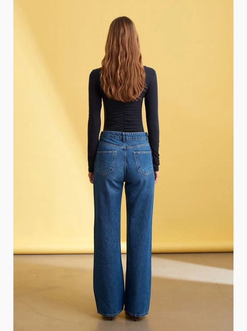 Vaqueros de denim de pernera ancha y tiro alto dilvin - Kiabi Vaqueros de denim de pernera ancha y tiro alto dilvin - Kiabi