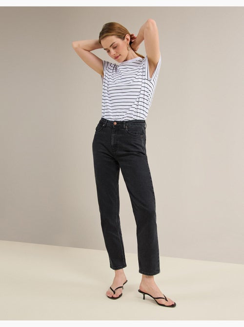 Vaqueros tapered mom fit, MO Fashion - Kiabi Vaqueros tapered mom fit, MO Fashion - Kiabi