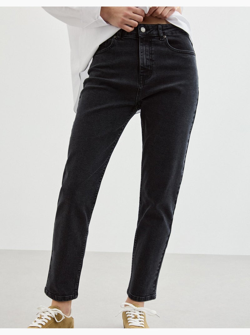 Vaqueros 'Tapered Mom Fit', MO Fashion Negro - Kiabi