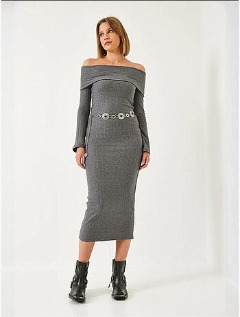 Vestido acanalado con mangas acampanadas y cuello madonna lucci