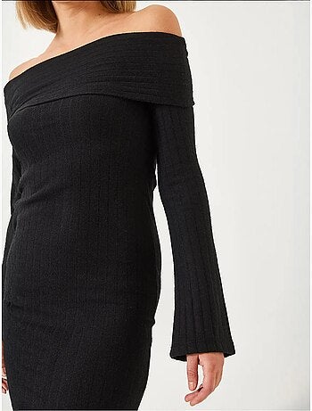 Vestido acanalado con mangas acampanadas y cuello madonna lucci