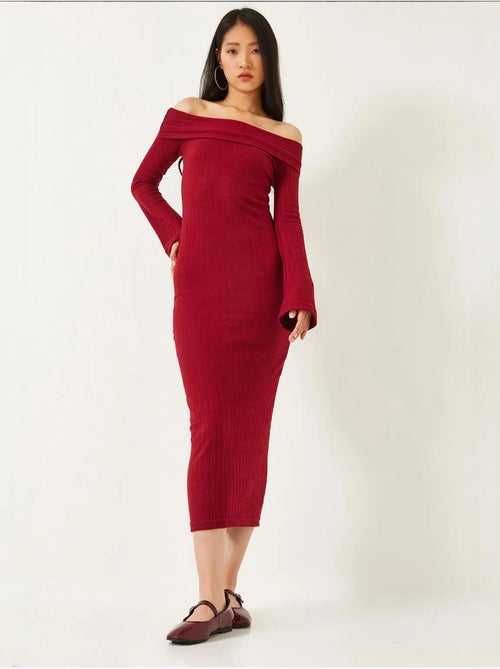 Vestido acanalado con mangas acampanadas y cuello madonna lucci - Kiabi