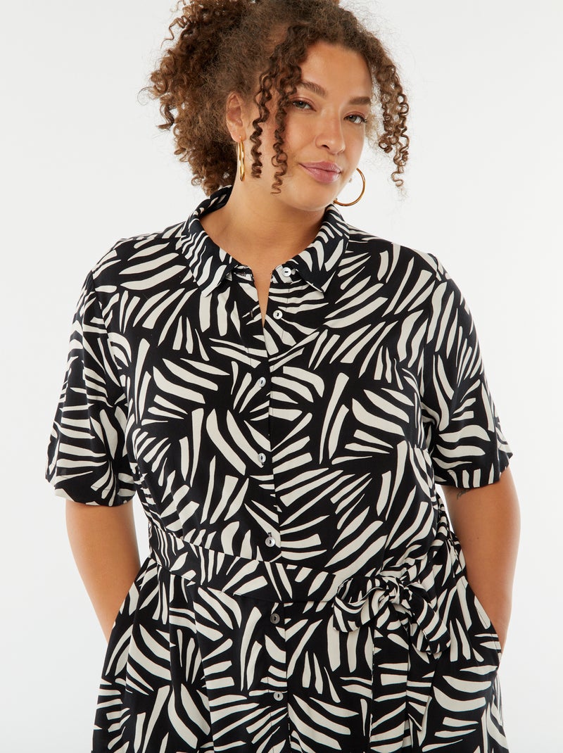 Vestido camisero corte ancho con motivo y manga corta NEGRO - Kiabi