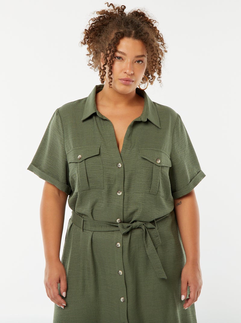 Vestido camisero corte midi de manga corta con cinturón Kaki - Kiabi