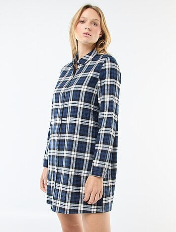 Vestido camisero corto de franela