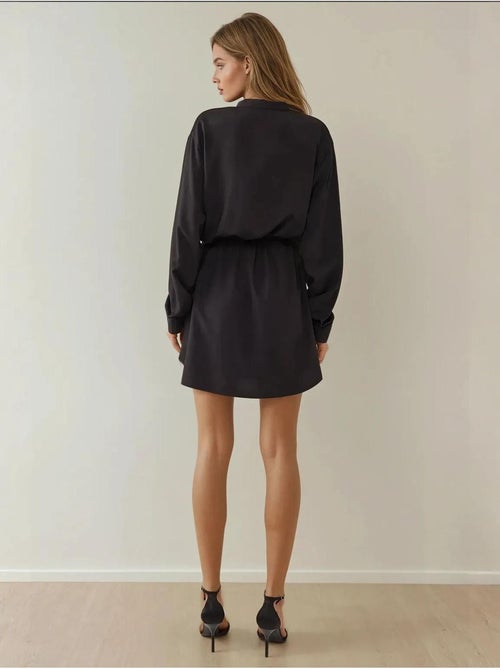 Vestido camisero corto de viscosa de corte relajado hiccup - Kiabi Vestido camisero corto de viscosa de corte relajado hiccup - Kiabi