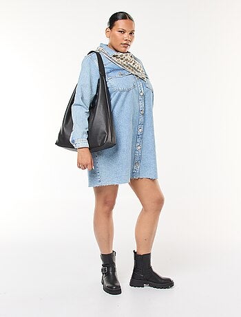 Vestido camisero corto vaquero con acabado deshilachado