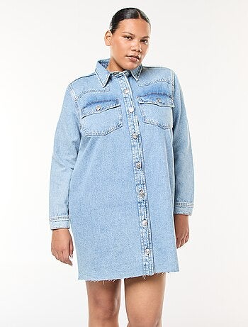 Vestido camisero corto vaquero con acabado deshilachado