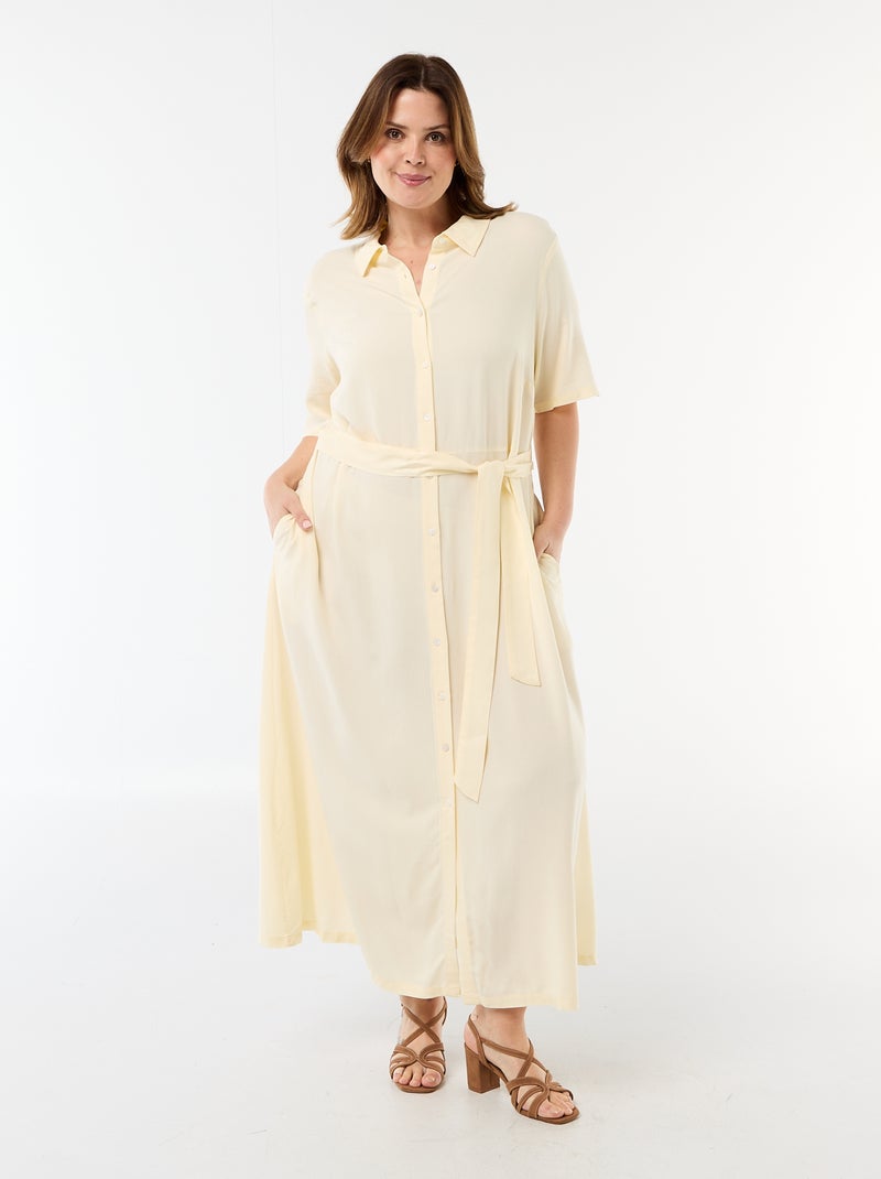 Vestido camisero de manga corta con cinturón Amarillo - Kiabi
