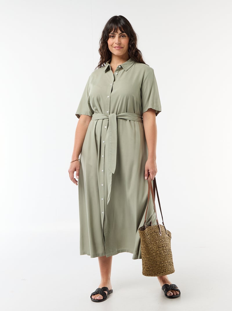 Vestido camisero de manga corta con cinturón Verde - Kiabi