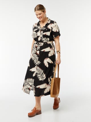 Vestido camisero de manga corta con motivo all over