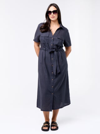 Vestido camisero largo con cinturón para anudar