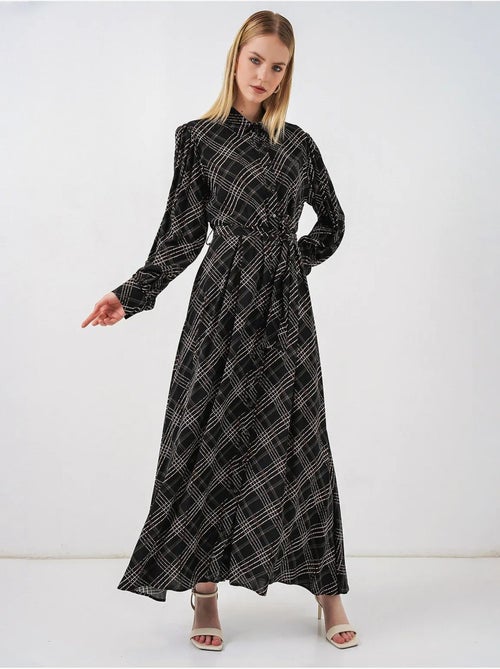 Vestido camisero midi a cuadros con cierre de botones bdart - Kiabi Vestido camisero midi a cuadros con cierre de botones bdart - Kiabi