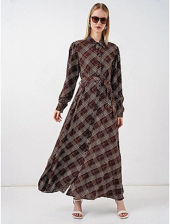 Vestido camisero midi a cuadros con cierre de botones bdart