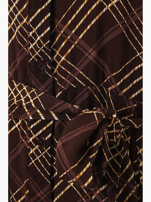 Vestido camisero midi a cuadros con cierre de botones bdart - Kiabi Vestido camisero midi a cuadros con cierre de botones bdart - Kiabi