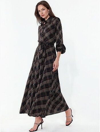 Vestido camisero midi a cuadros con cierre de botones bdart