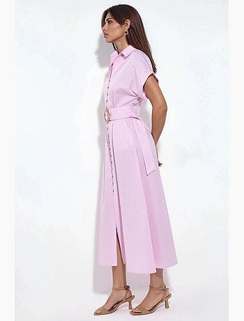 Vestido camisero midi a rayas con escote en v y cinturón busem