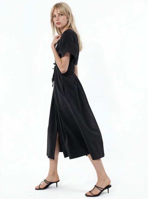 Vestido camisero midi casual con cuello en v busem - Kiabi Vestido camisero midi casual con cuello en v busem - Kiabi