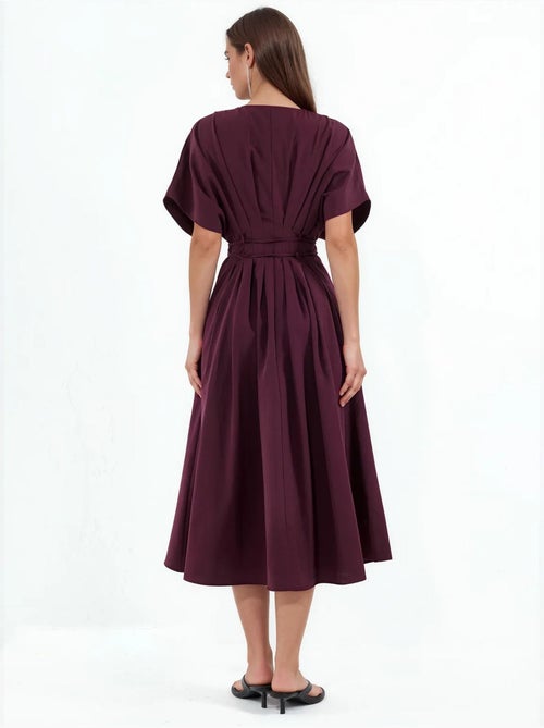 Vestido camisero midi casual con cuello en v busem - Kiabi Vestido camisero midi casual con cuello en v busem - Kiabi