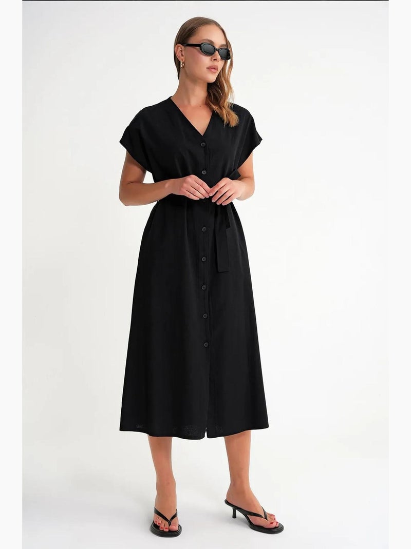 Vestido camisero midi con cierre de lazo y detalles de accesorios mixray Negro - Kiabi