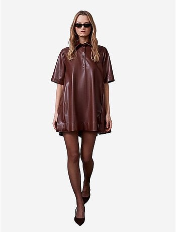 Vestido camisero mini de polipiel de corte holgado dilvin