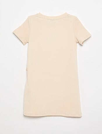 Vestido camiseta con nudo lateral