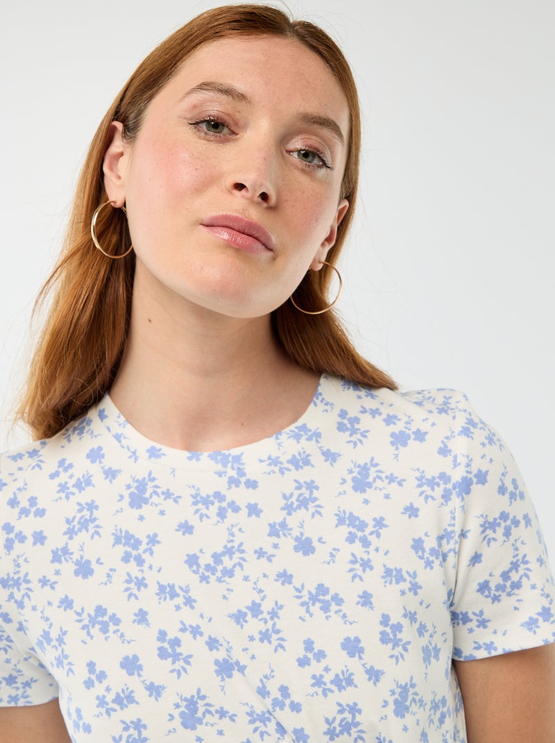 Vestido camiseta corto con nudo decorativo Beige - Kiabi