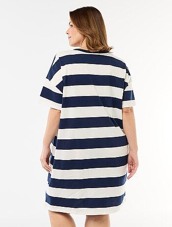 Vestido camiseta corto de manga corta