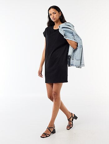 Vestido camiseta corto de manga corta