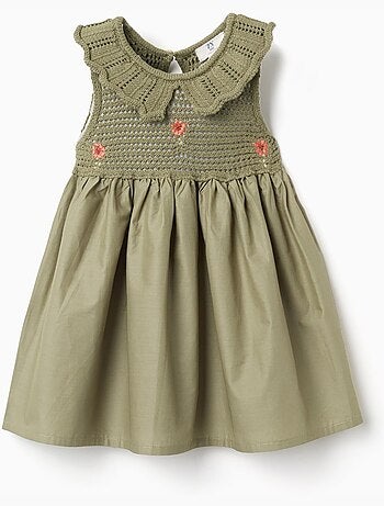 Vestido combinado con flores bordadas