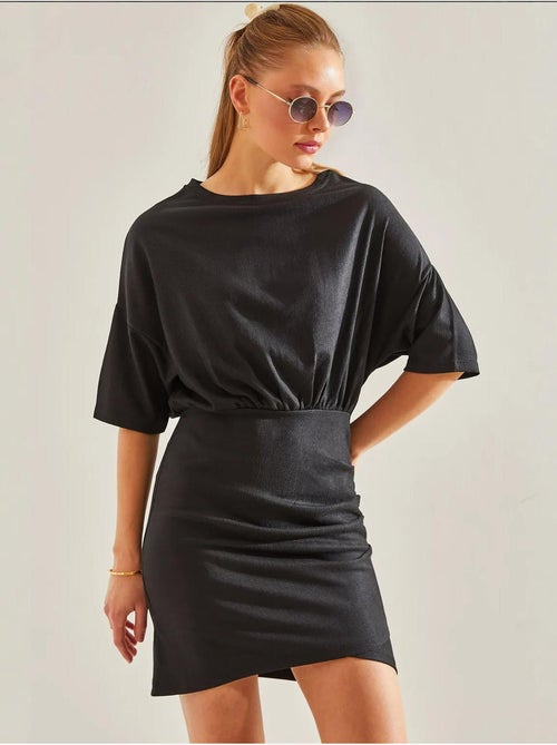 Vestido con cintura elástica y plisado en la parte delantera lucci - Kiabi