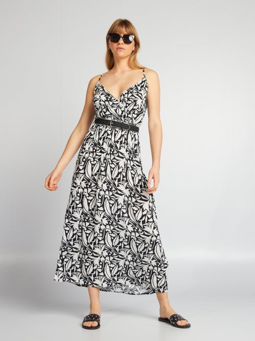 Vestido con cinturón y tirantes finos - Kiabi