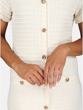 Vestido con cuello en V
