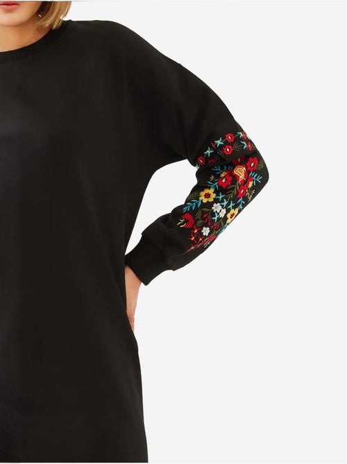 Vestido con detalles bordados lucci - Kiabi
