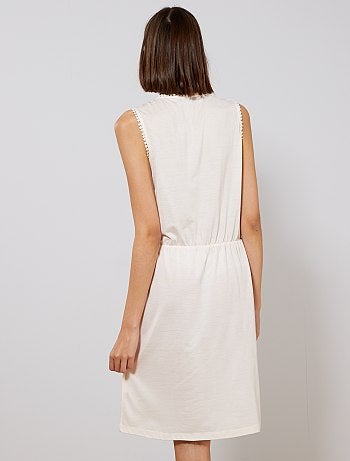 Vestido con encaje - Kiabi