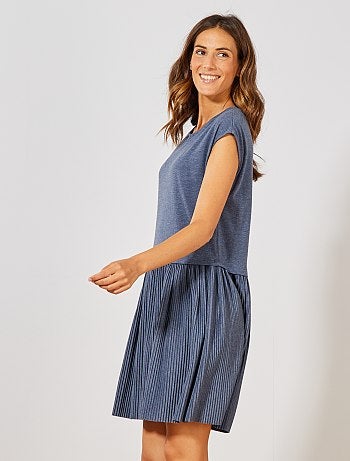 Vestido con falda plisada - Kiabi