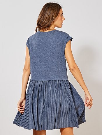 Vestido con falda plisada - Kiabi