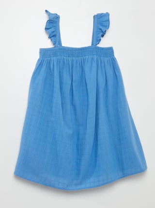 Vestido con tirantes con volantes